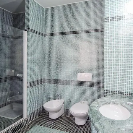 Villa Paradiso By Posarellivillas *