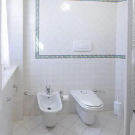 Paradiso By Posarellivillas *