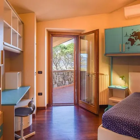 Villa Paradiso By Posarellivillas Nestore