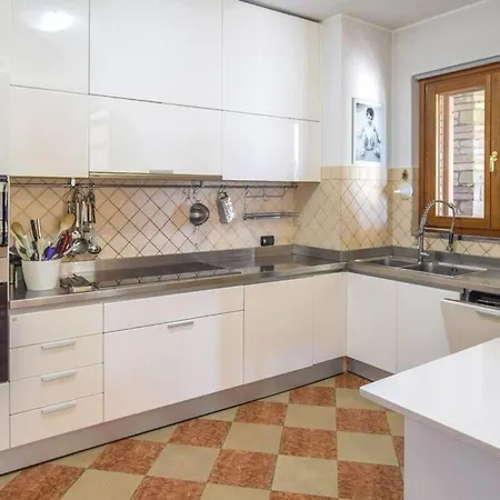 Paradiso By Posarellivillas