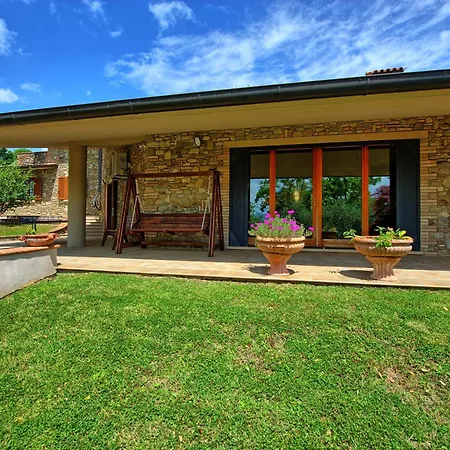 Paradiso By Posarellivillas Villa