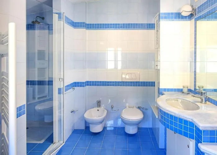 Paradiso By Posarellivillas Villa