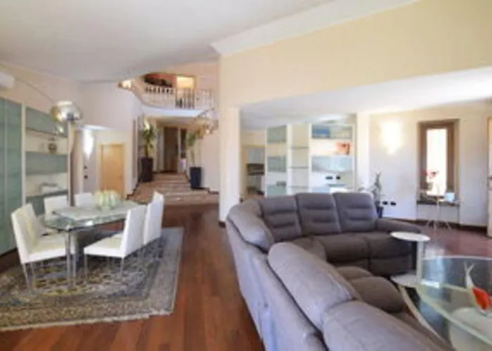 Villa Paradiso By Posarellivillas *