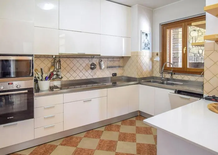 Paradiso By Posarellivillas