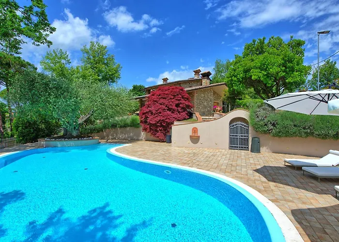 Paradiso By Posarellivillas