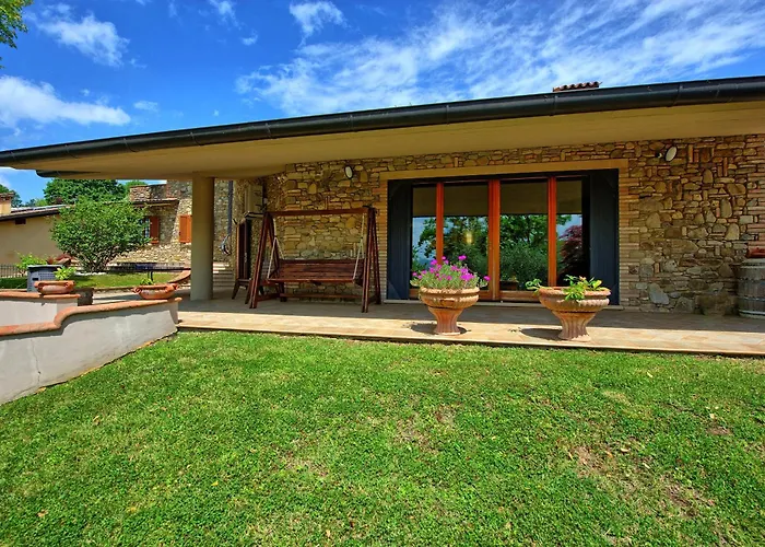 Paradiso By Posarellivillas Villa